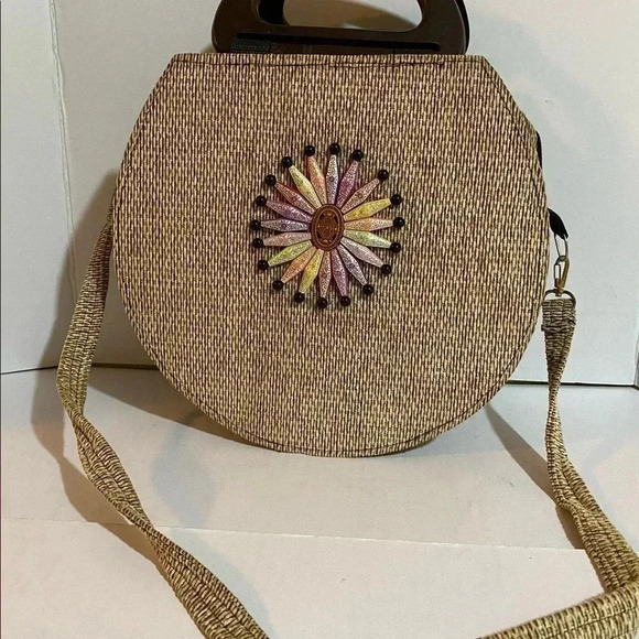 Handcrafted woven satchel handbag - Picture 6 of 12